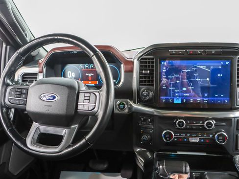 Used 2021 Ford F150 Lariat w/ Equipment Group 502A High AWD/4WD image 18