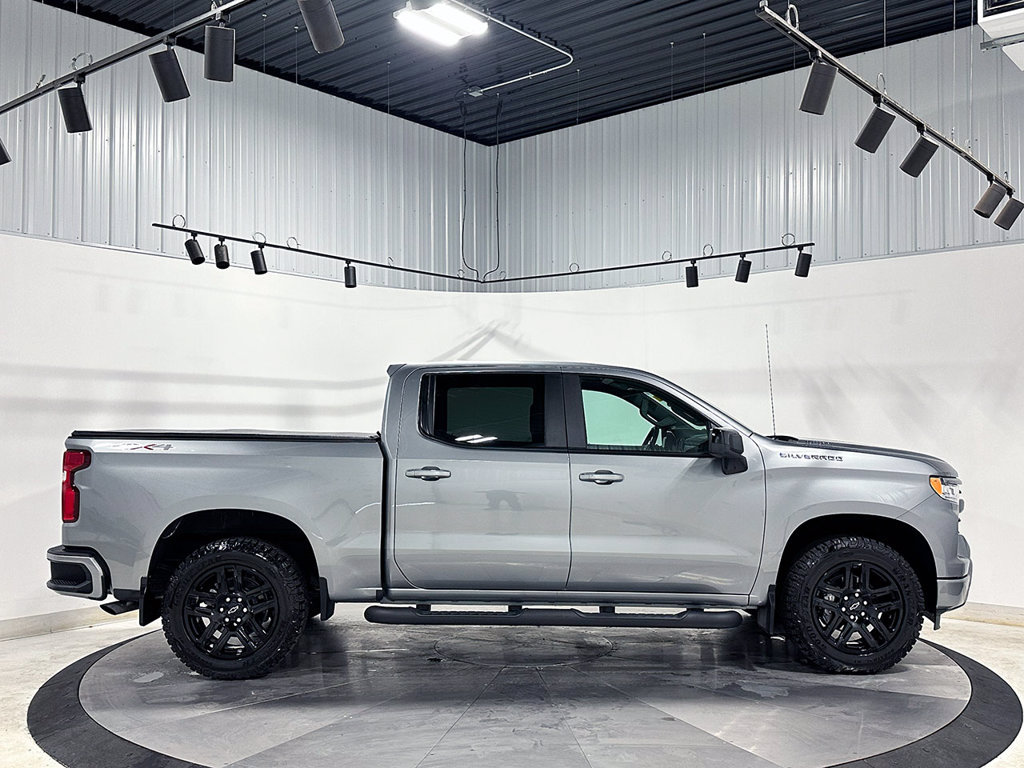 Used 2026 Chevrolet Silverado 1500 RST w/ RST Select Package AWD/4WD image 10