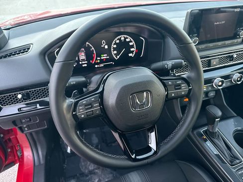 Used 2022 Honda Civic Sport image 11