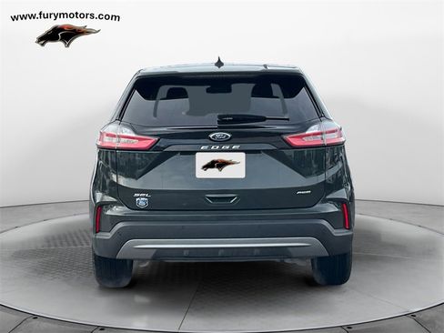 Used 2024 Ford Edge SEL w/ Convenience Package image 4