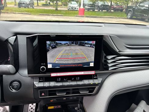 New 2026 Toyota Camry SE FWD image 24