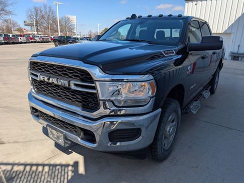 Used 2020 RAM 3500 Tradesman image 20