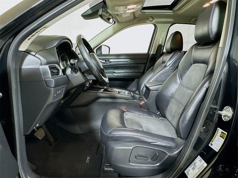 Used 2018 MAZDA CX-5 Touring w/ Preferred Equipment Package image 20