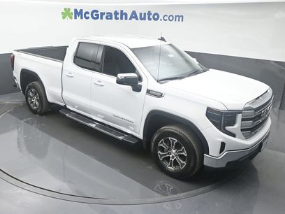 New 2025 GMC Sierra 1500 SLE w/ Preferred Package