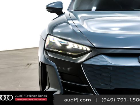 Used 2024 Audi e-tron GT Premium Plus image 13