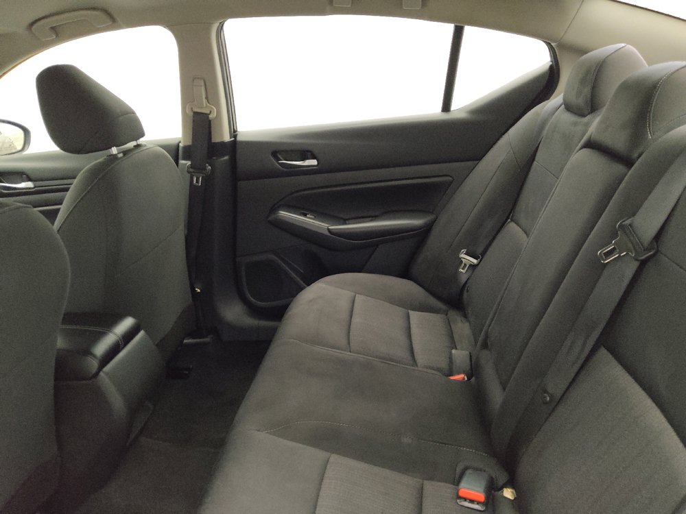Used 2022 Nissan Altima 2.5 S FWD image 18