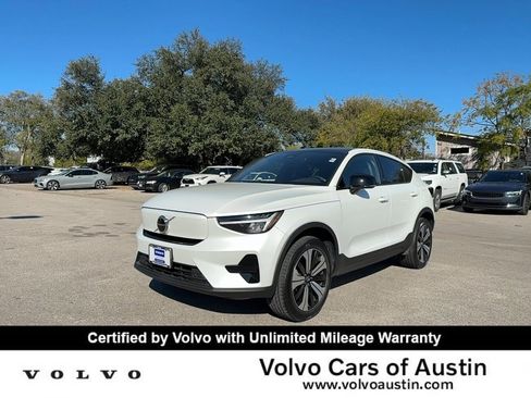Certified 2023 Volvo C40 Recharge Core w/ Protection Package Premier image 1