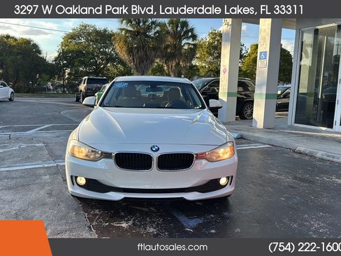 Used 2015 BMW 320i 320i Sedan 4D image 5