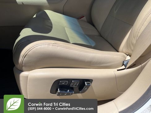 Used 2014 Lexus LS 460 L w/ Ultra Luxury Package AWD/4WD image 16