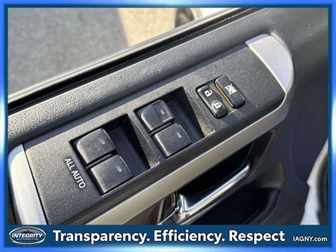 Used 2023 Toyota 4Runner SR5 Premium image 17