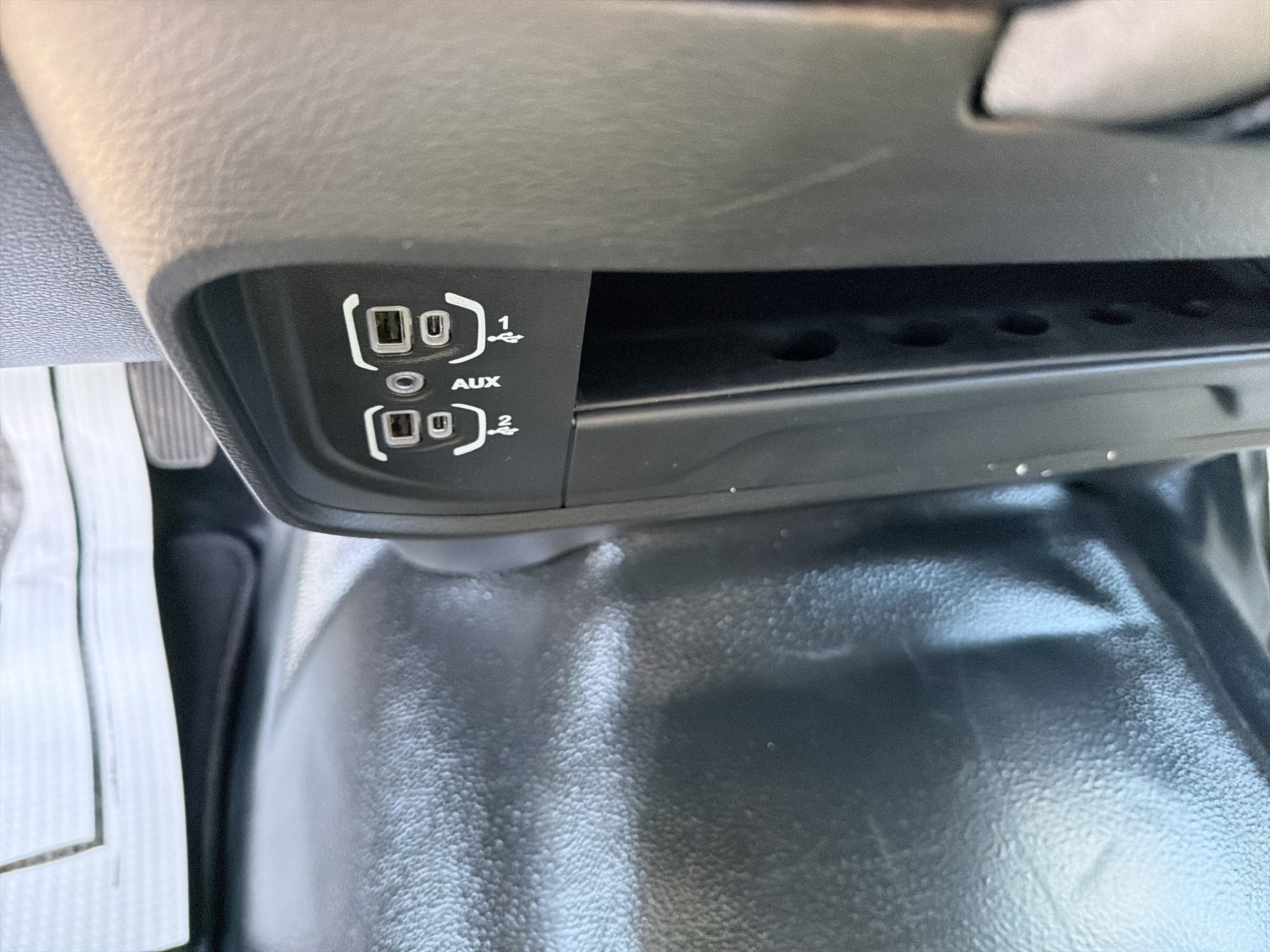 New 2026 RAM 2500 Tradesman AWD/4WD image 23