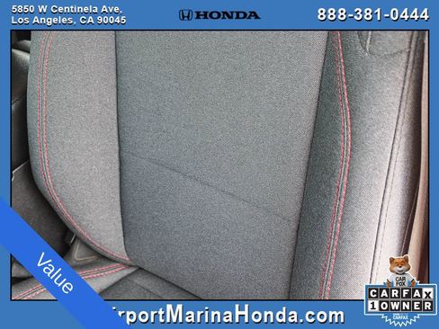 Used 2025 Jeep Wrangler Unlimited Rubicon AWD/4WD image 25