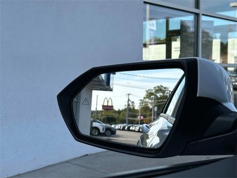 Certified 2022 Hyundai Elantra SEL w/ Cargo Package image 32