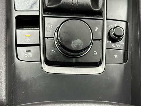 Used 2020 MAZDA MAZDA3 Sedan w/ Select Package image 28