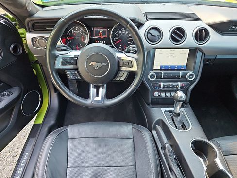 Used 2020 Ford Mustang Premium RWD image 23