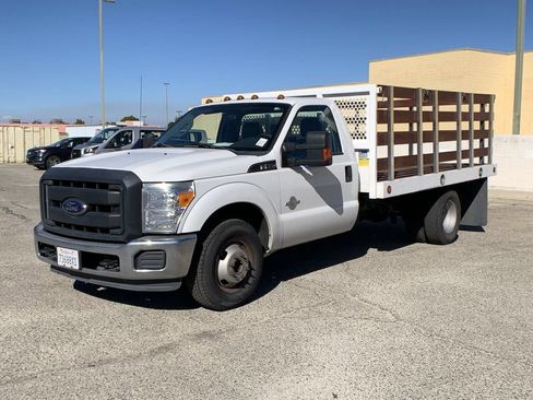 Used 2015 Ford F350 XL w/ Power Equipment Group RWD image 4