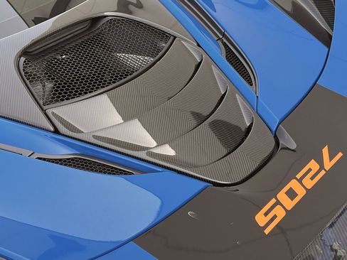 Used 2018 McLaren 720S Performance RWD image 43