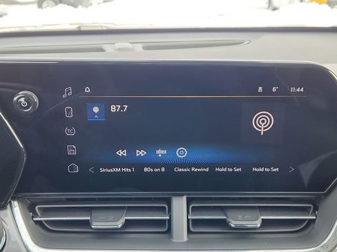 Used 2026 Chevrolet Trax ACTIV w/ Sunroof Package image 41