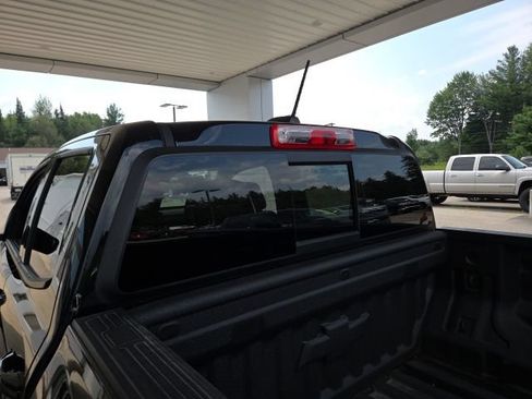 Used 2025 Chevrolet Colorado ZR2 AWD/4WD image 35