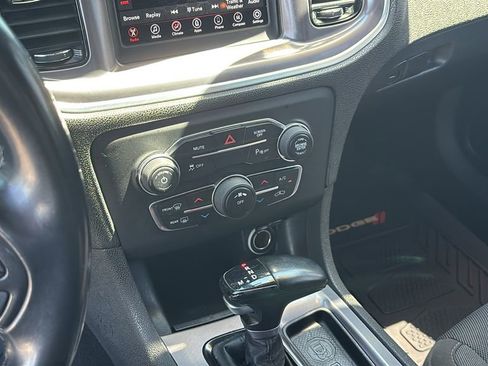 Used 2019 Dodge Charger SXT w/ Blacktop Package RWD image 20