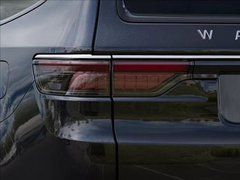 New 2025 Jeep Wagoneer Series II w/ Premium Group I AWD/4WD image 9