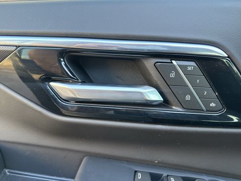 Used 2025 Chevrolet Tahoe RST w/ RST Capability Package AWD/4WD image 22
