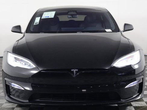 Used 2021 Tesla Model S Plaid image 2