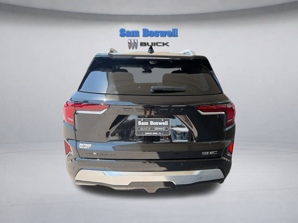 New 2026 GMC Terrain Denali w/ LPO, Black Badging Package AWD/4WD image 8