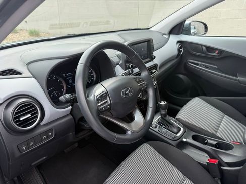 Used 2018 Hyundai Kona SEL w/ SEL Tech Package 02 image 21