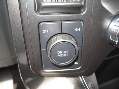 Used 2021 Ford F150 XLT w/ Equipment Group 302A High AWD/4WD image 40