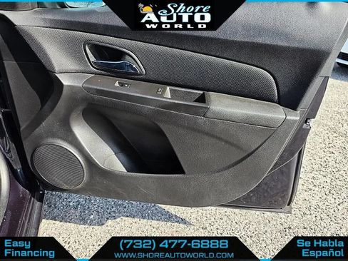 Used 2015 Chevrolet Cruze LT FWD image 22