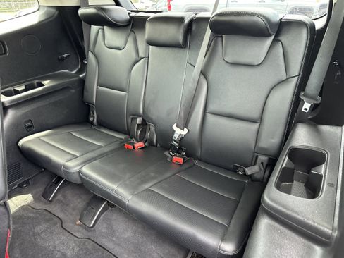 Used 2023 Kia Telluride S AWD/4WD image 18