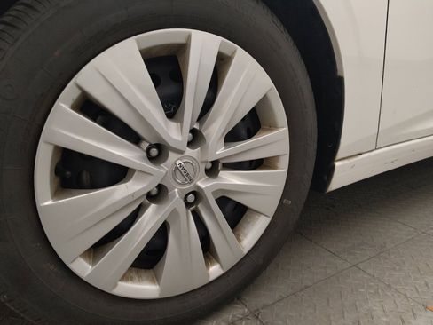 Used 2023 Nissan Sentra S FWD image 31