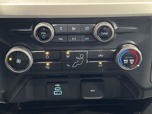Used 2023 Ford F250 XLT AWD/4WD image 18
