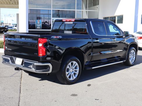 Used 2024 Chevrolet Silverado 1500 LTZ w/ Technology Package image 10