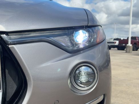 Used 2022 Maserati Levante GT image 10