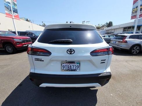 Used 2025 Toyota Corolla Cross XLE w/ Convenience Package AWD/4WD image 7