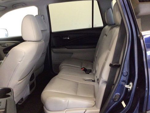 Used 2016 Honda Pilot EX-L image 10
