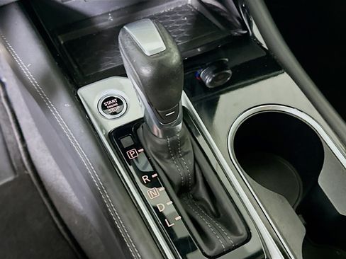 Used 2024 Nissan Altima 2.5 SL AWD/4WD image 21