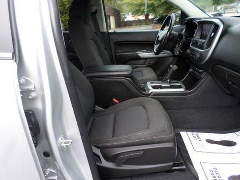 Used 2019 Chevrolet Colorado LT w/ LT Convenience Package image 2