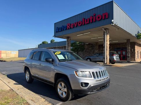 Used 2016 Jeep Compass Sport w/ Power Value Group FWD image 1
