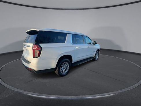 Used 2021 Chevrolet Suburban LT image 15