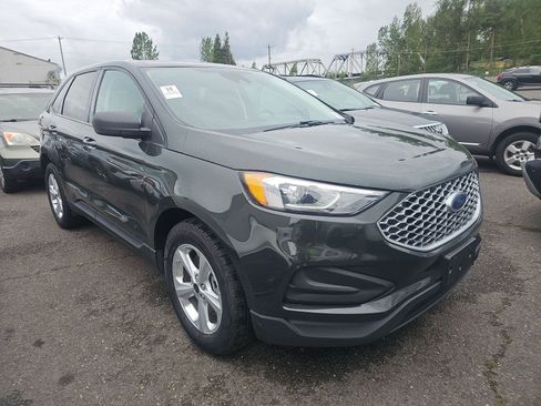 Used 2023 Ford Edge SE AWD/4WD image 4