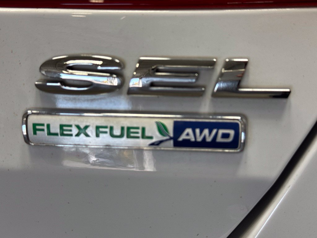 Used 2016 Ford Taurus SEL w/ Equipment Group 201A AWD/4WD image 25
