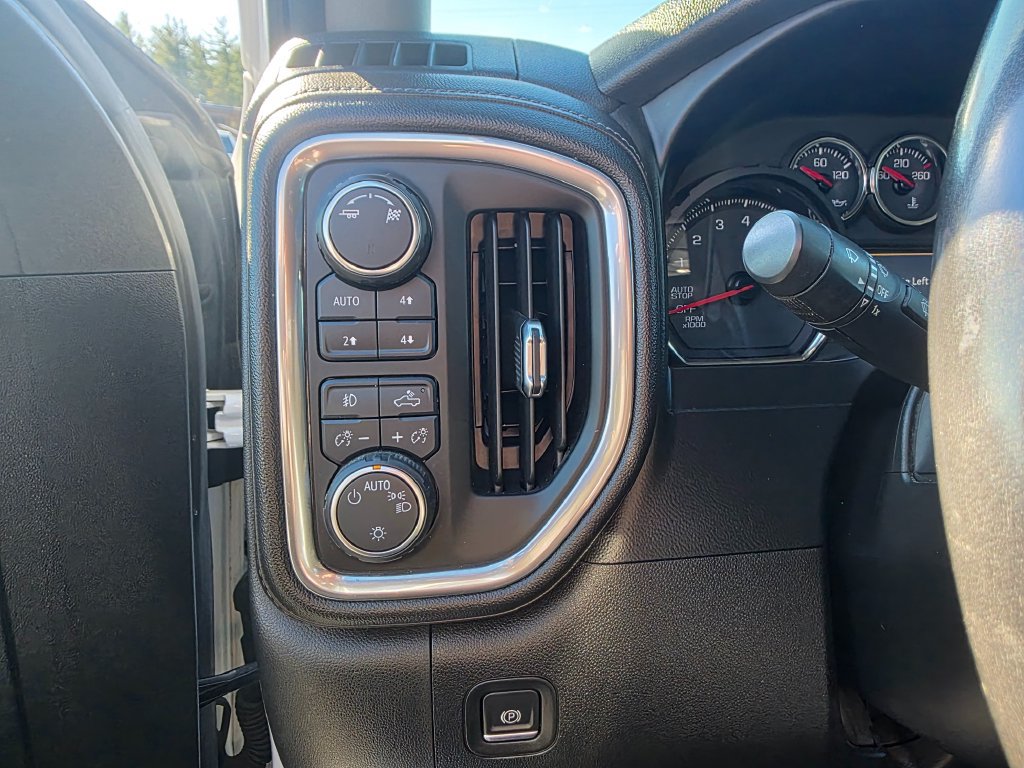 Used 2019 Chevrolet Silverado 1500 RST w/ All-Star Edition AWD/4WD image 30