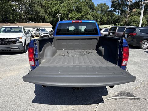 Used 2018 RAM 1500 Express RWD image 26