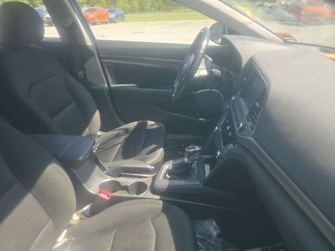 Used 2017 Hyundai Elantra Value Edition w/ Cargo Package image 5