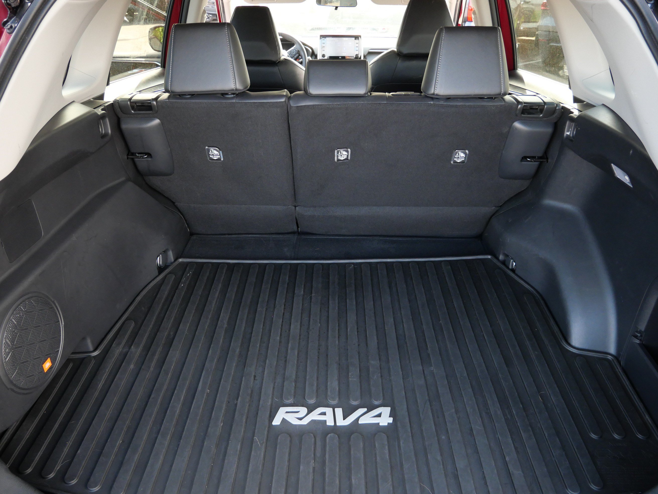 Certified 2021 Toyota RAV4 XLE Premium AWD/4WD image 18