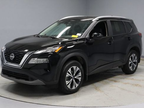 Certified 2023 Nissan Rogue SV w/ SV Premium B Package AWD/4WD image 8