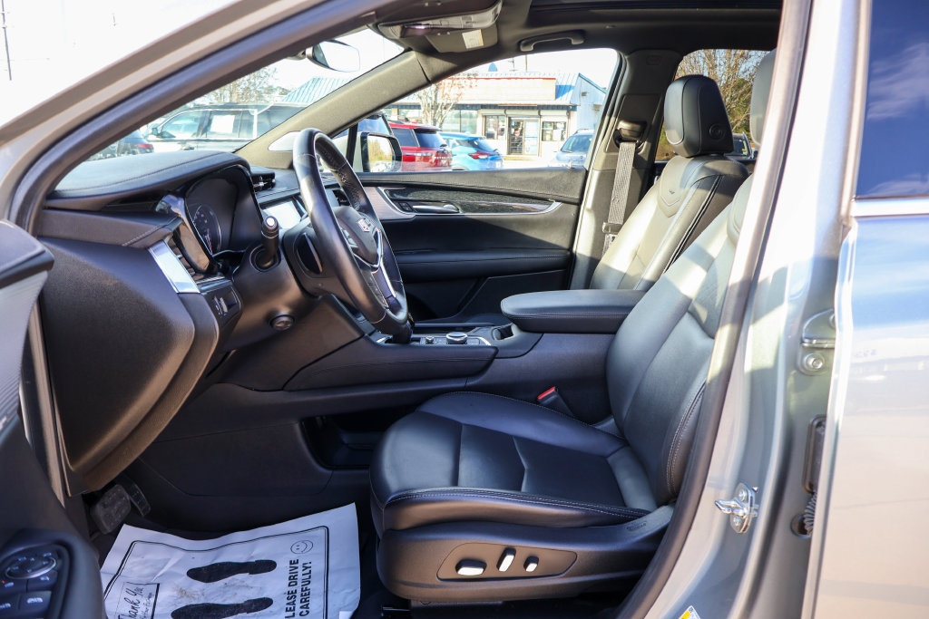 Used 2023 Cadillac XT5 Premium Luxury AWD/4WD image 7